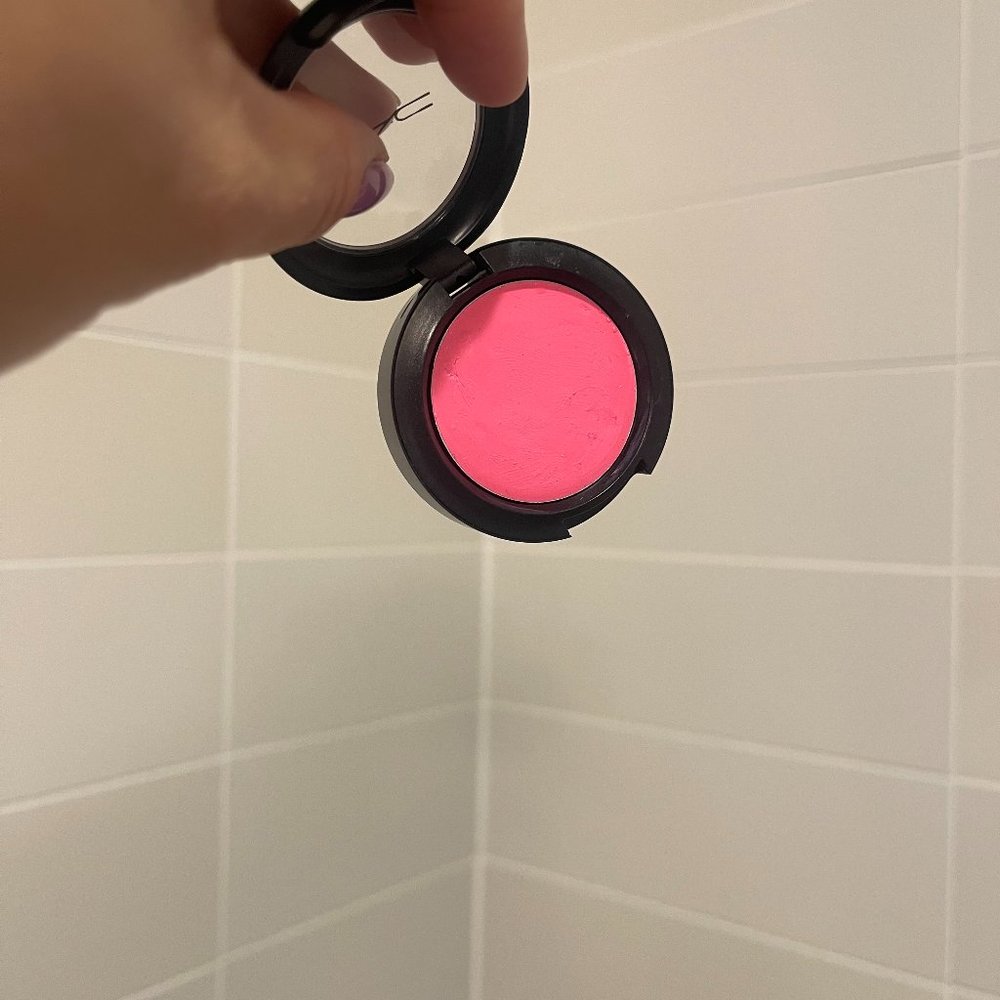 Mac cream blush in Young at heart colour